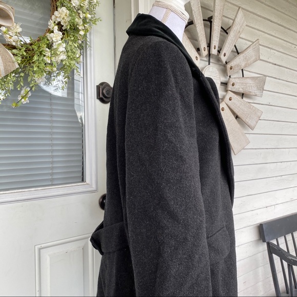 Vintage Full Length Wool Coat Black Velvet Collar - Picture 8 of 13
